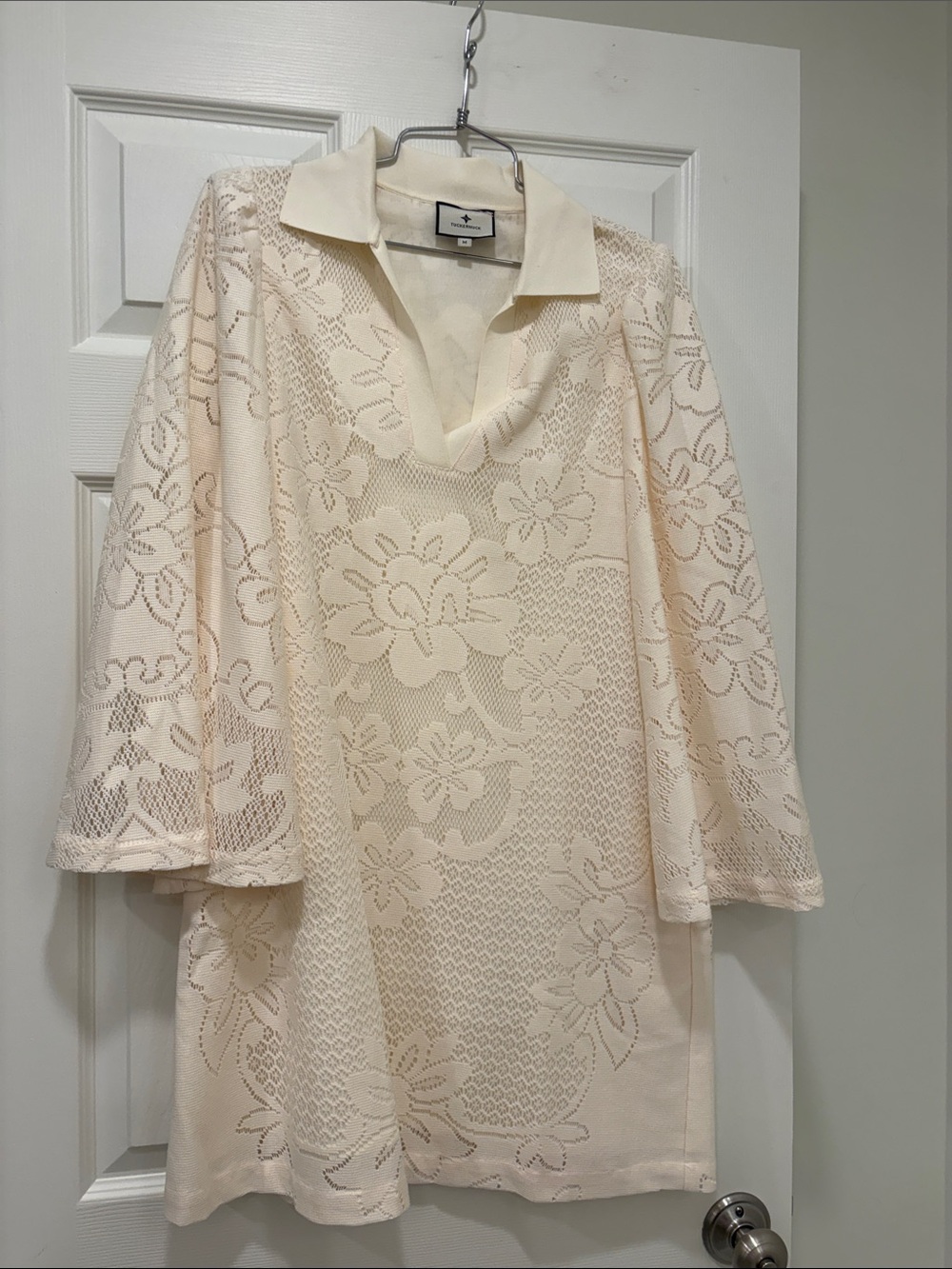 Tuckernuck Cream Lace Floral Long-Sleeve Dress
